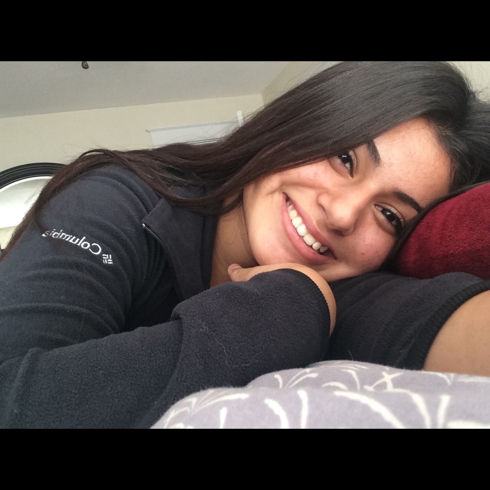 Meet your Posher, Elizabeth